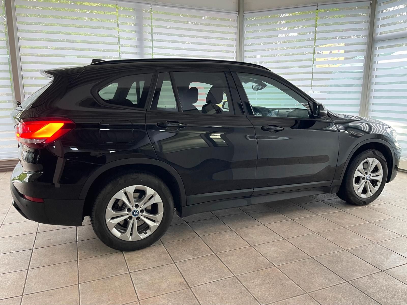 BMW X1 xD25e Advantage KAMERA LED Driv.Assist. NAVI foto 6