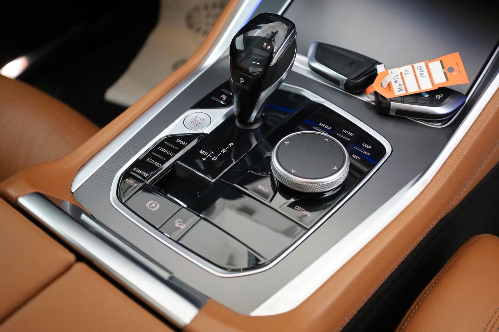 Fahrzeugabbildung BMW X6 30d xDrive Leder,Navi,LED,ACC,PanDach,ParkPak