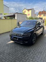 Volkswagen  Tiguan Highline R-Line 2.0 TSI 140kW DSG 4M