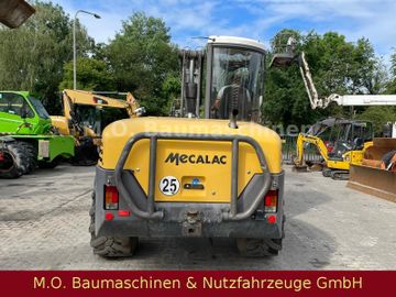 Fahrzeugabbildung MECALAC 12 MXT  / SW / VSA / 3x Schaufel /