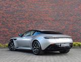 Aston Martin DB12 Coupé | Aluminite Silver - Aston Martin DB12 Gebrauchtwagen