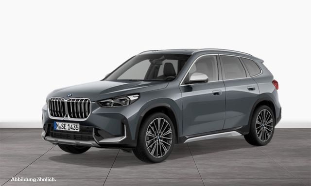 BMW X1 xDrive20d AHK Harman/K LiveCockpitProf LED