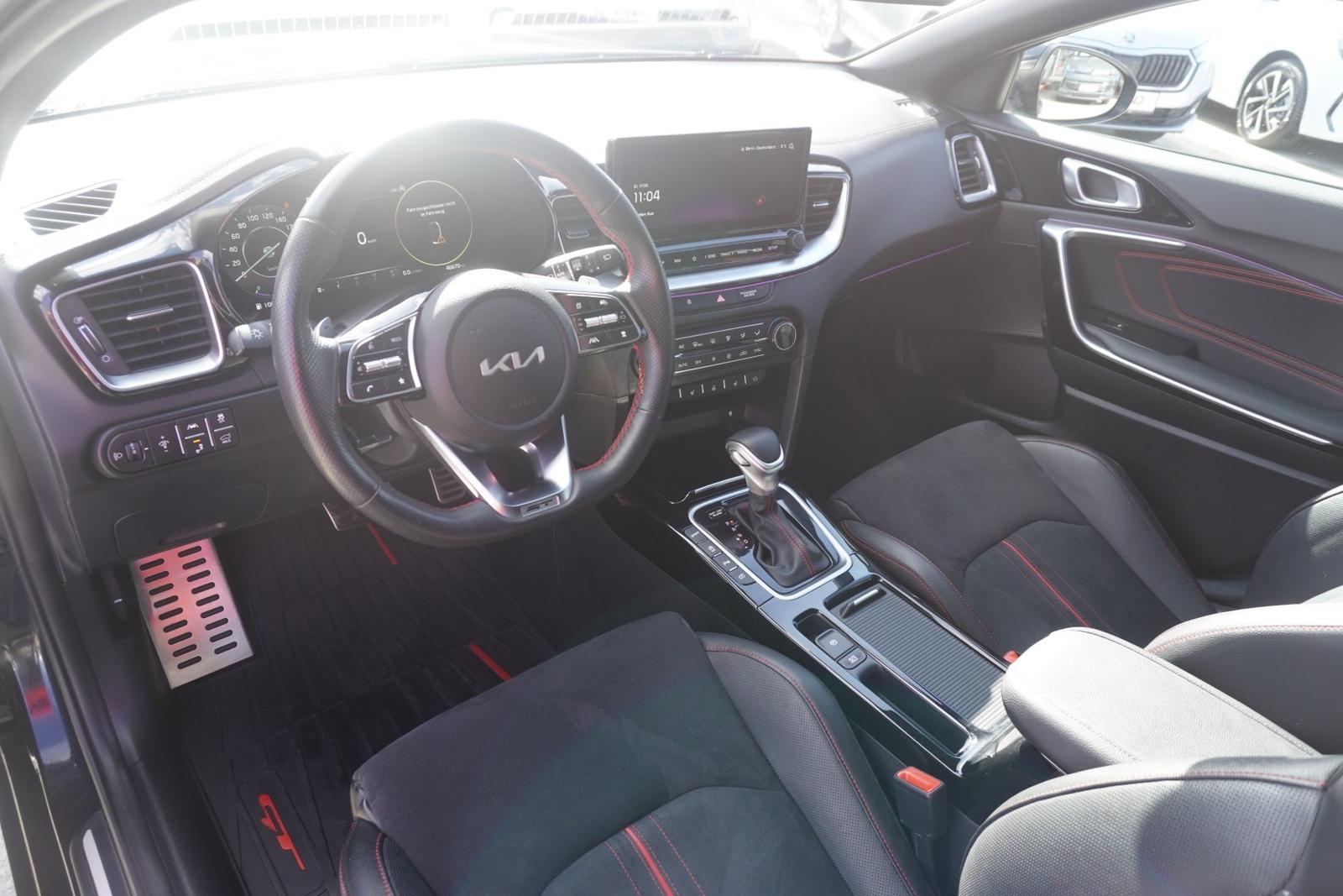 Kia ProCeed 1.6 T-GDI GT Bastuck LED Panorama Kamera