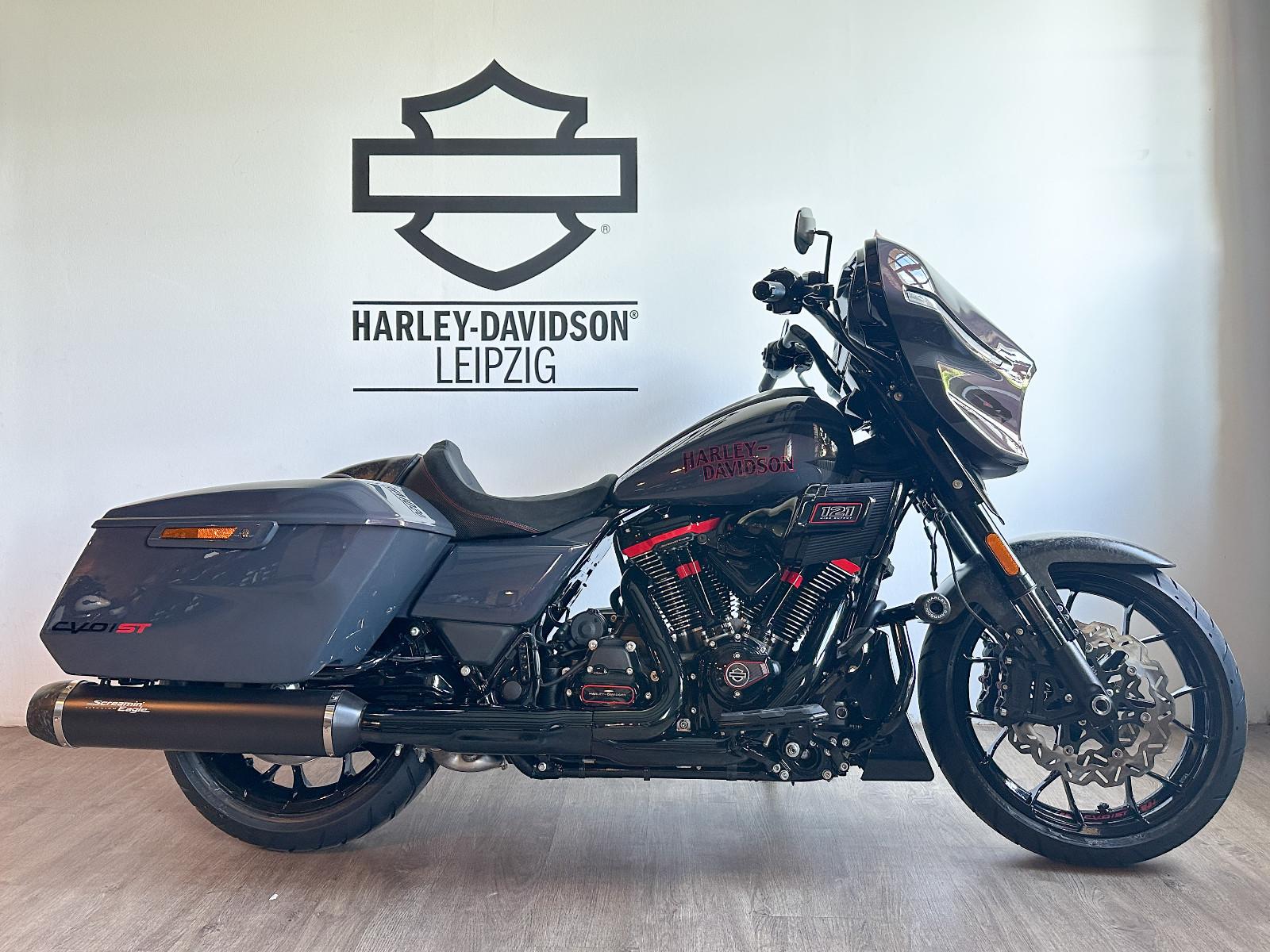 Harley-Davidson CVO Street Glide ST