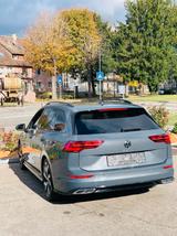 Volkswagen Golf 2.0 TSI 140kW R-Line Variant - Volkswagen Golf: 14 Tsi