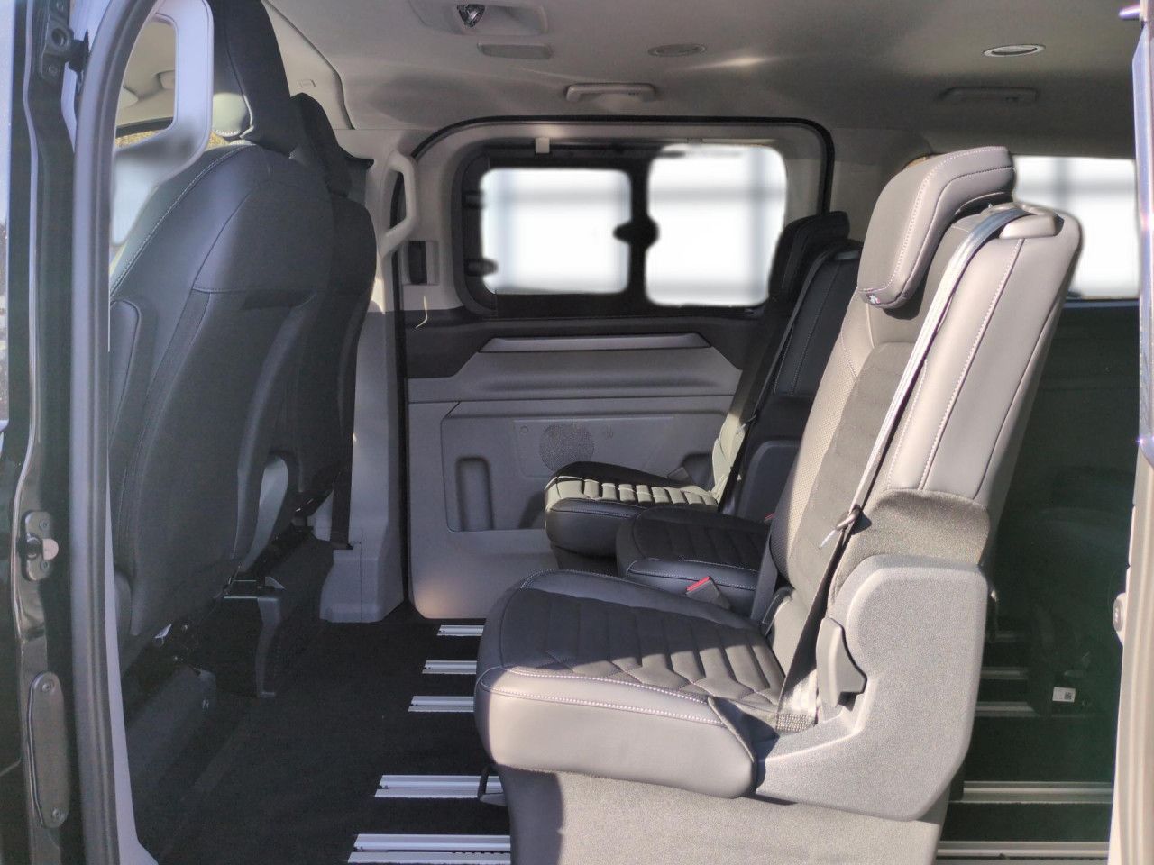 Ford Tourneo Custom - Bild 15