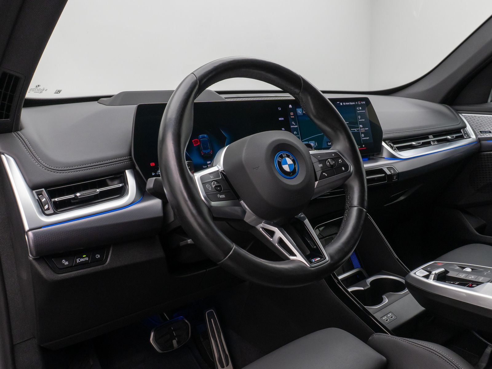 Fahrzeugabbildung BMW X1 xD30e M Sport 360°HUD DAB H/K Komfort LED