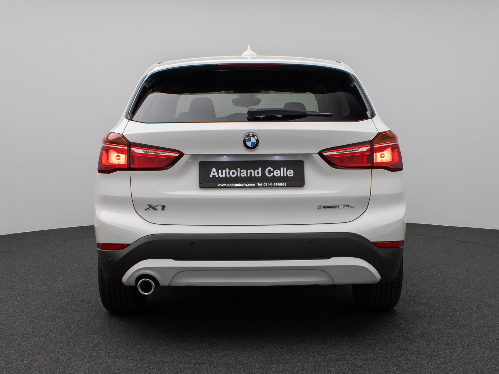 Fahrzeugabbildung BMW X1 xD25e Parkassist DAB Navi Geschwindigkeitsreg