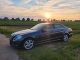 Mercedes-Benz E 300 CDI V6 Avantgarde / Nur 94.000 Km - Mercedes-Benz 300: 300e