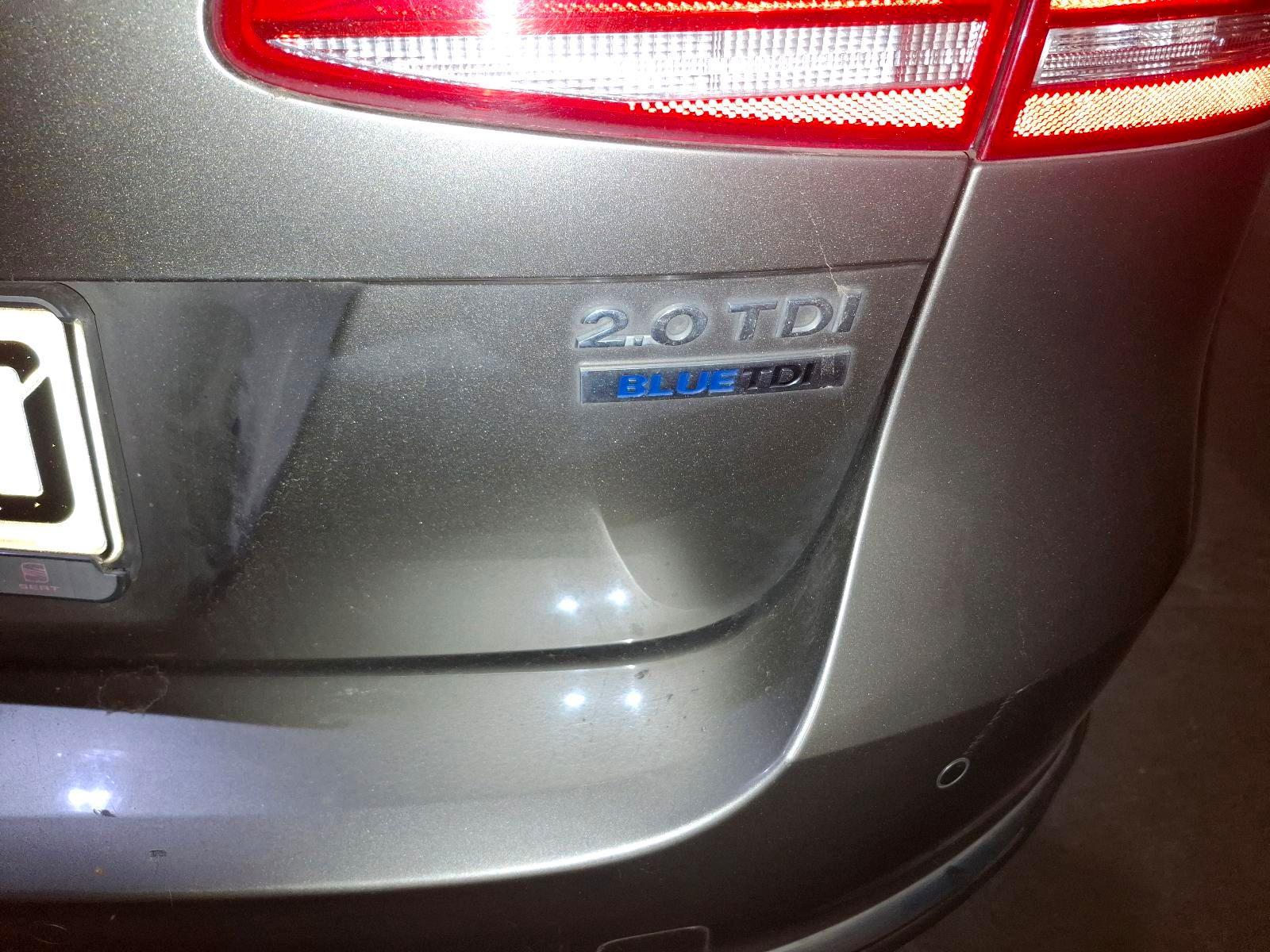 Volkswagen Passat 2012 — photo 5