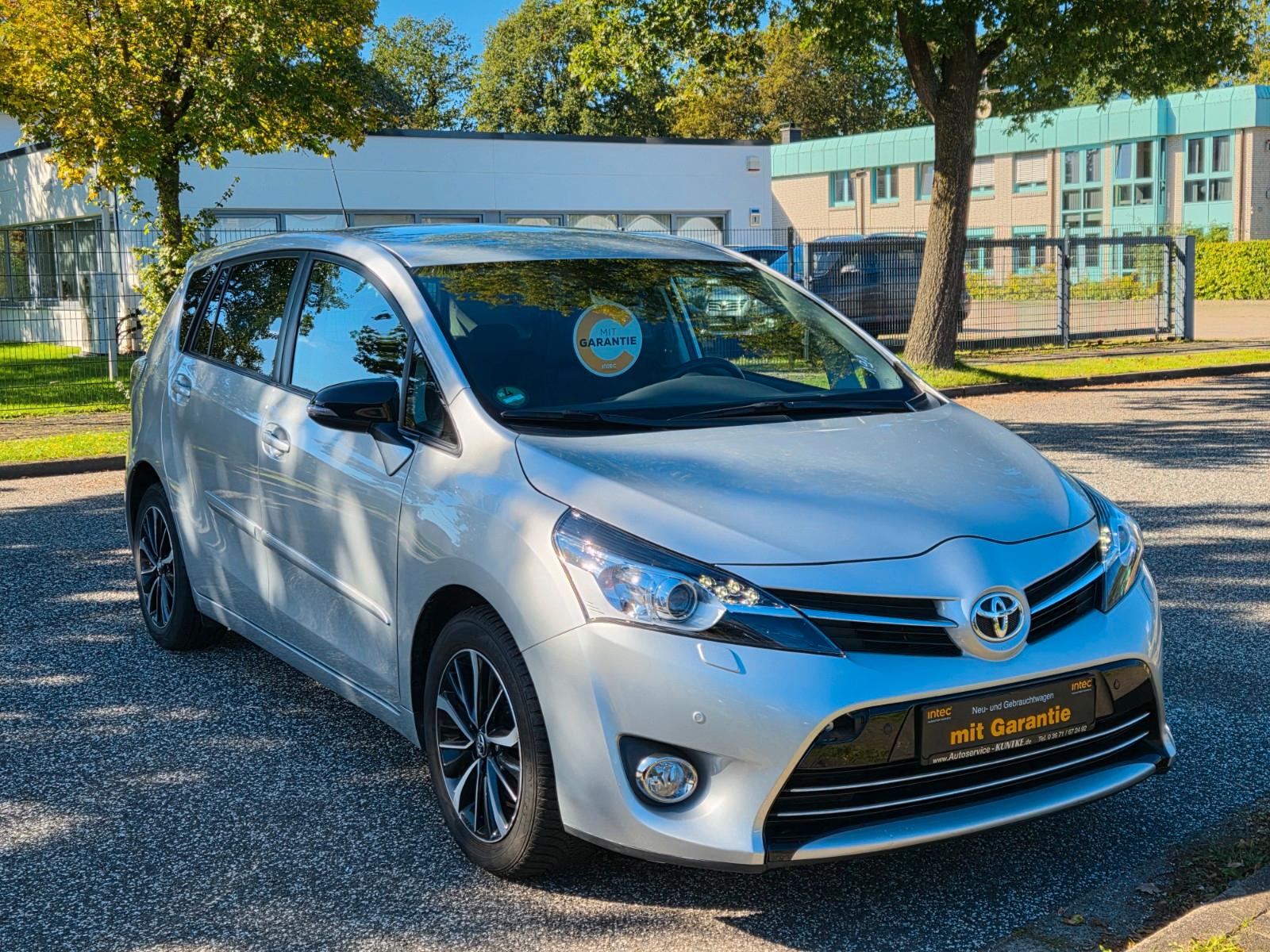 Toyota Verso 1.8 Executive NUR 50.000 KM + GARANTIE