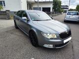 Skoda Superb 3.6 V6 DSG 4x4 / Navi/ Xenon / UVM... - Skoda Superb: V6