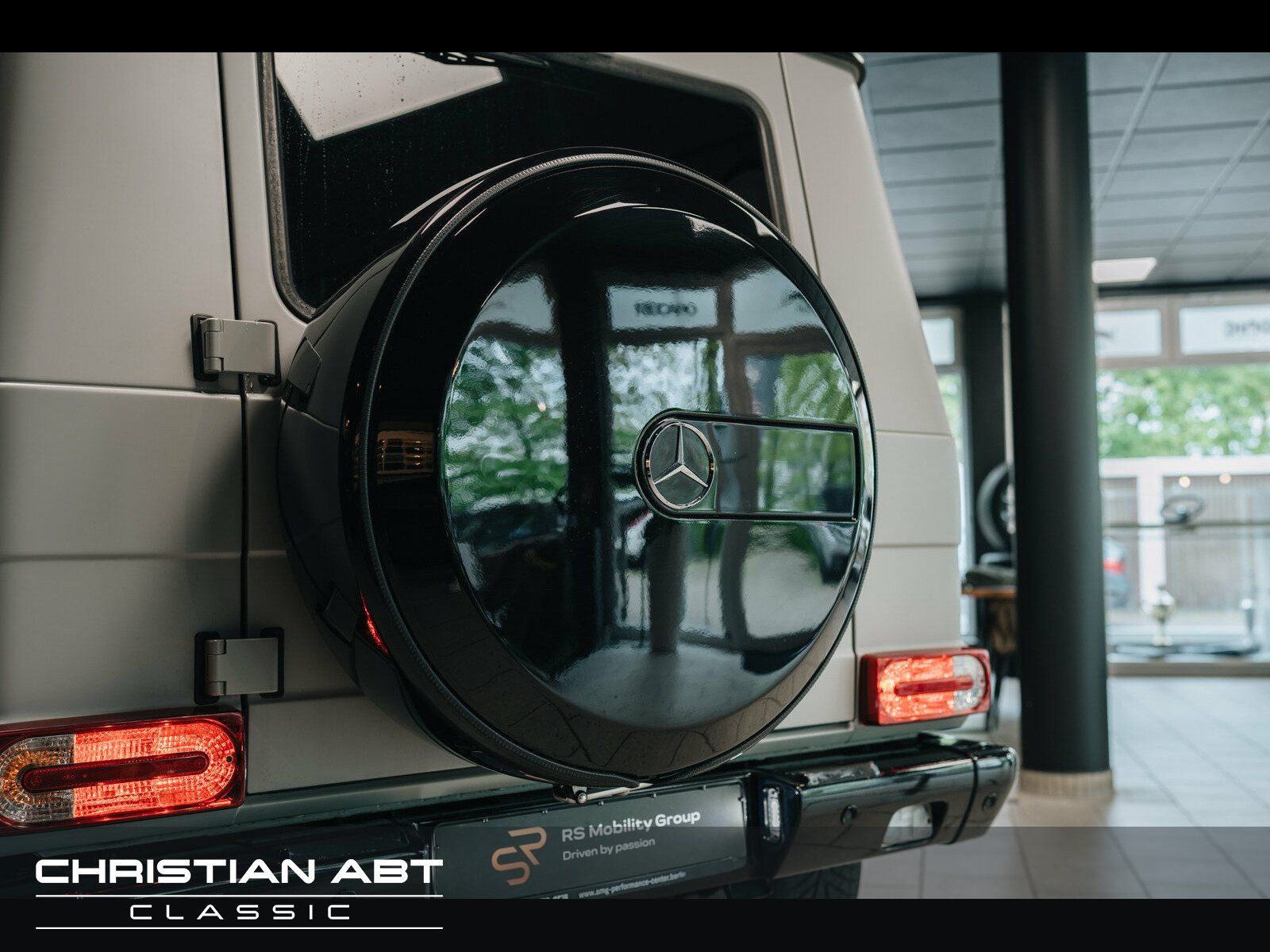 Fahrzeugabbildung Mercedes-Benz G 63 AMG Exclusive Edition COMAND APS/Distronic
