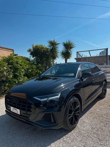AUDI Audi Q8 50 TDI 286 CV quattro tiptronic Sport