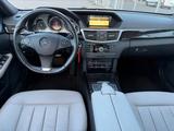 Mercedes-Benz E 500 4Matic Leder SB-Dach AMG AHK - Gebrauchtwagen in Mönchengladbach