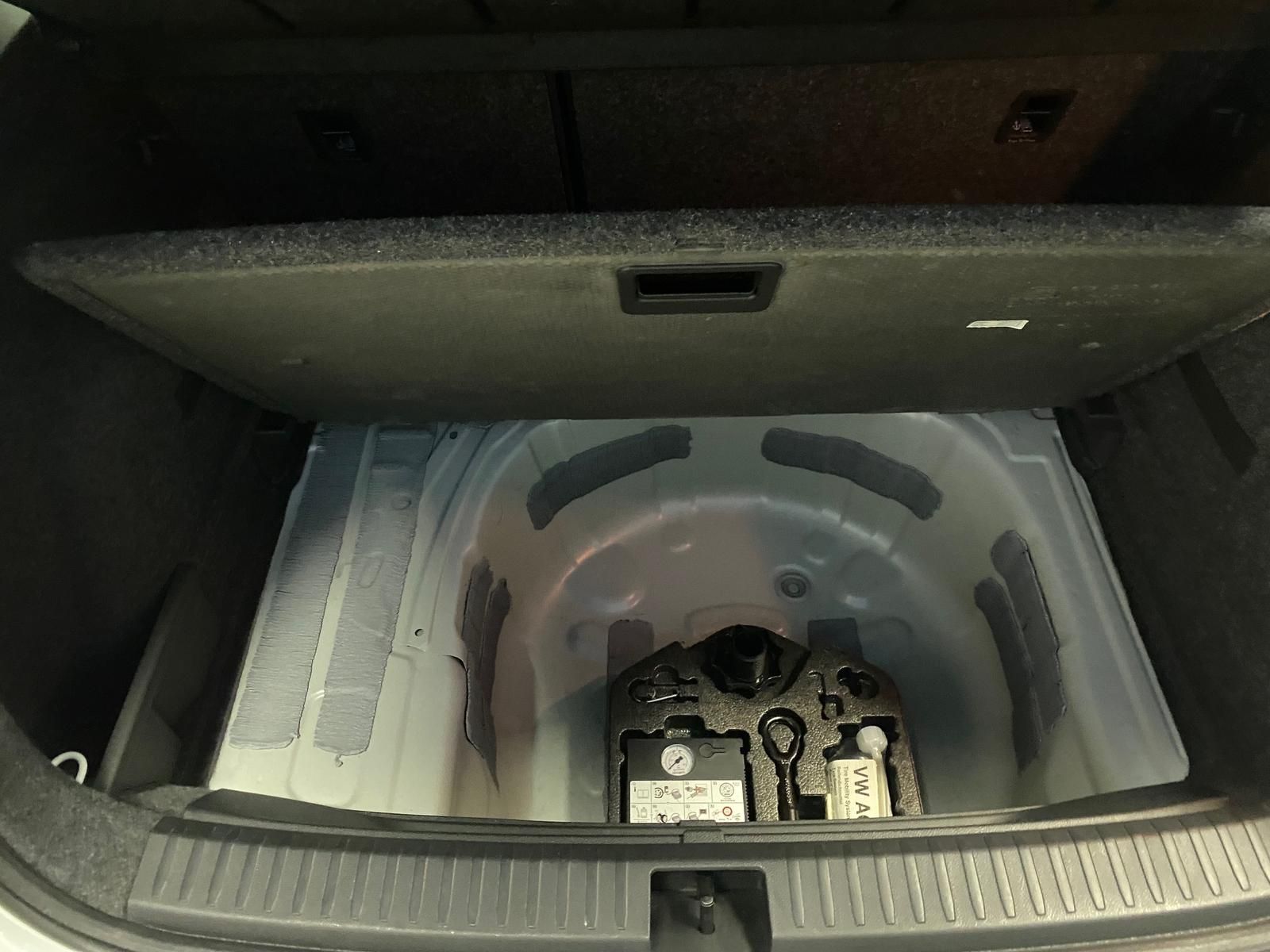 Fahrzeugabbildung SEAT Arona 1.0 TSI Xcellence+APP+NAVI+PDC+LED+TEMPOMA