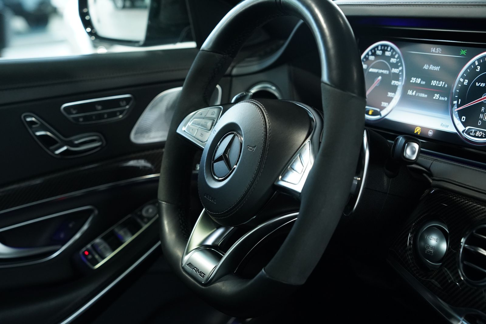 Mercedes Benz S 63 Amg