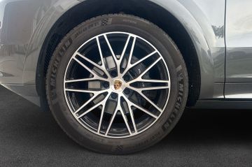 Porsche Cayenne - 9