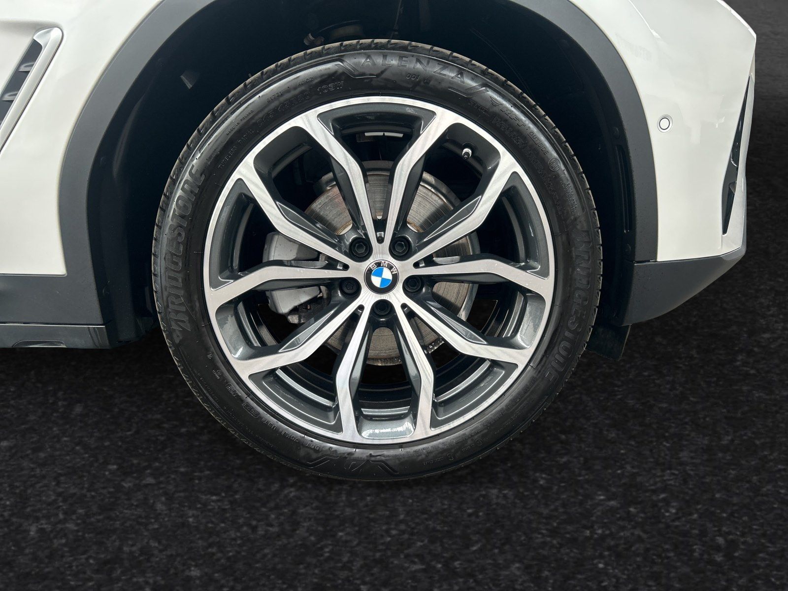 BMW X3 xDrive20i AHK Panorama HiFi Sportsitz foto 4