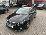 Peugeot 308 Allure-Navi-PDC-Vorn-Hinten-SHZ-Alu-Tempomat - Peugeot 308 in Augsburg