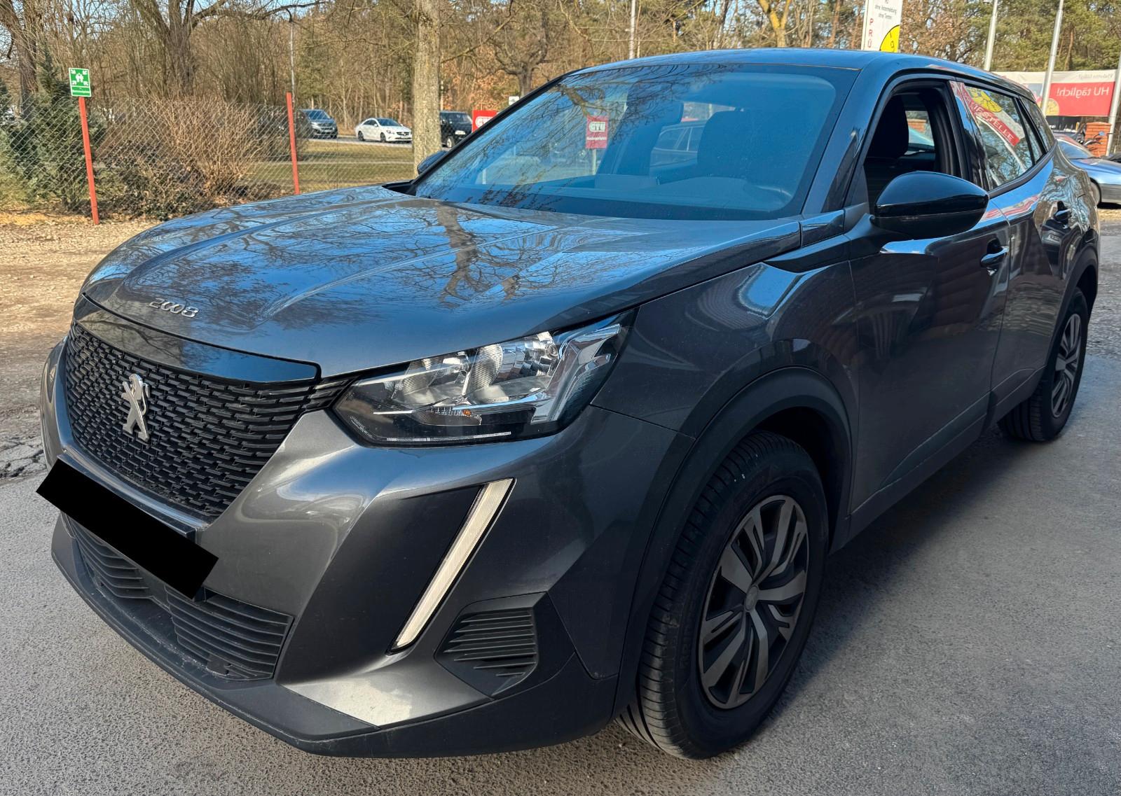 Peugeot 2008 1.2 Puretech, Active 7950,- netto Export