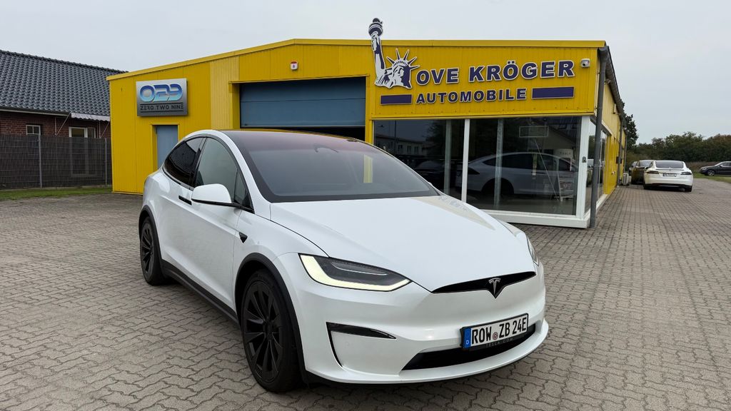 Image of Tesla Model X
