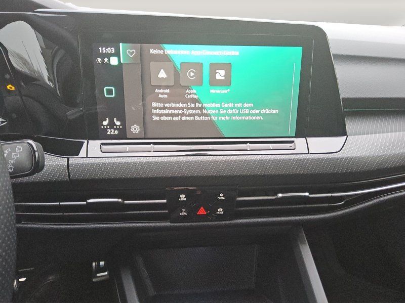 Fahrzeugabbildung Volkswagen Golf VIII Var. 2.0 TDI R-Line DSG  AHK+ACC+NAVI+