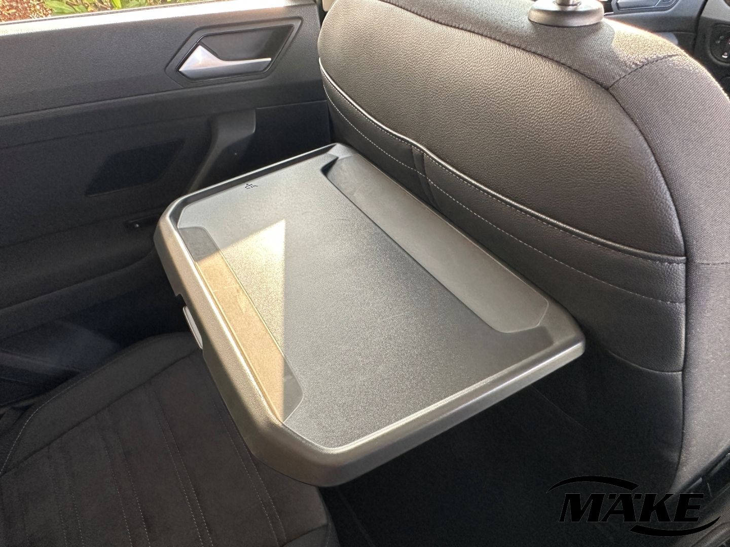 Touran Comfortline 2.0 TDI DSG AHK STDHZ LED ACC