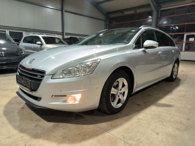 Peugeot 508 SW Leder Navi Panorama Ahk. PDC Alu