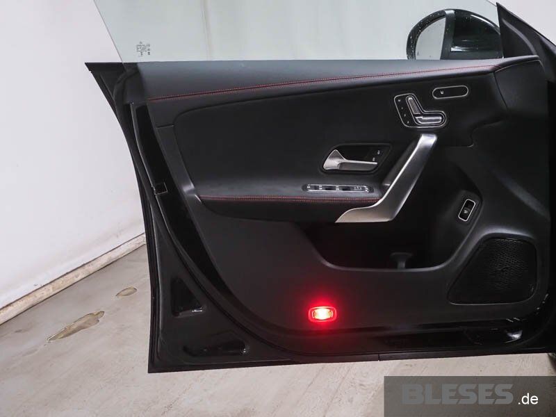 MERCEDES-BENZ CLA 200 – Bild 5