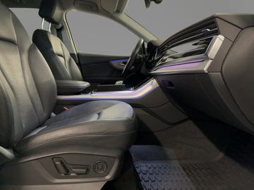 Audi Q7 - 10