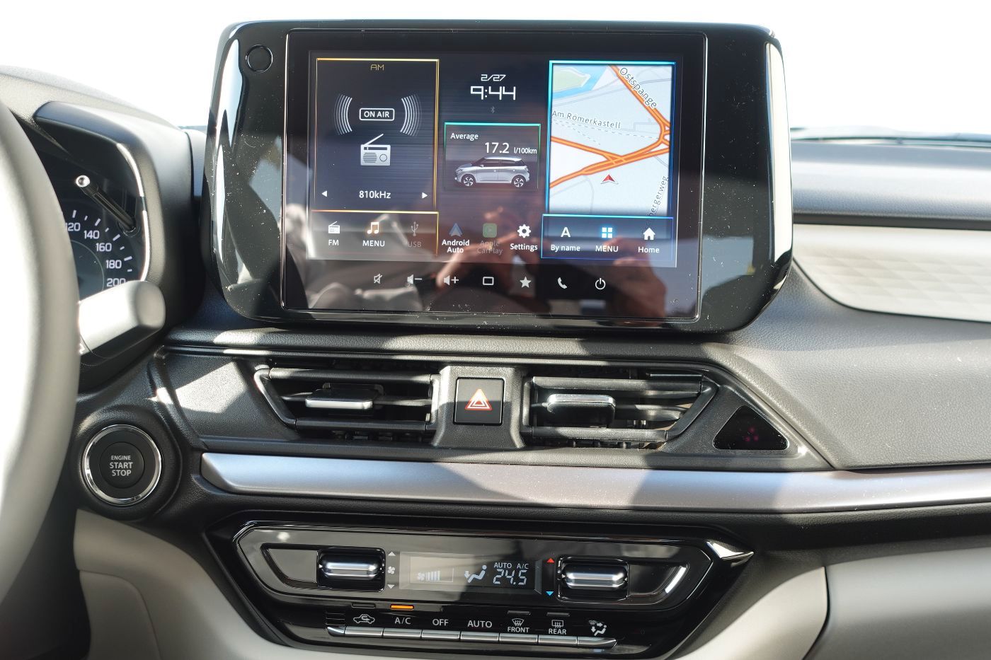 Fahrzeugabbildung Suzuki Swift Comfort+ 1.2 MildHybrid Navi,Kamera,Sitzhz