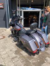 Harley-Davidson Street Glide CVO - HARLEY-DAVIDSON CVO STREET GLIDE