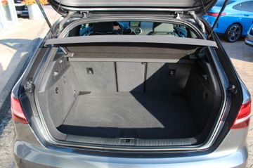 Fahrzeugabbildung Audi A3 1.4 TFSI 2x S Line VC+ACC+18"