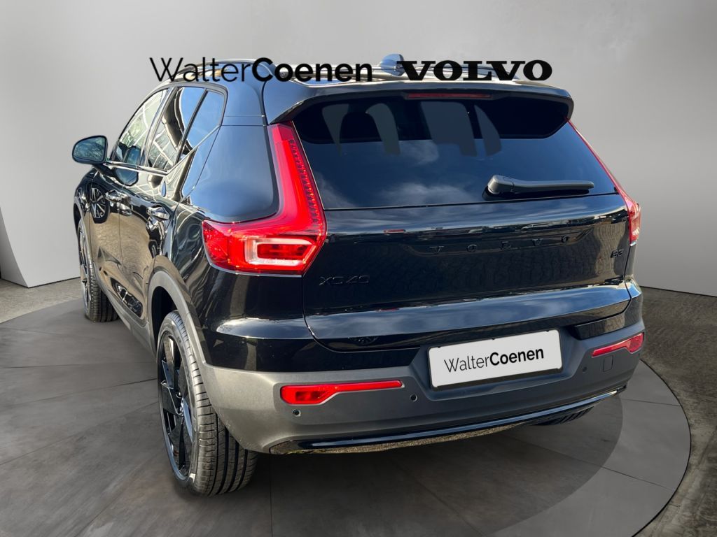 VOLVO XC40 B3 B DKG Plus Black Edition, FHZ VOLVO XC40 B3 B DKG Plus Black Edition, FHZ