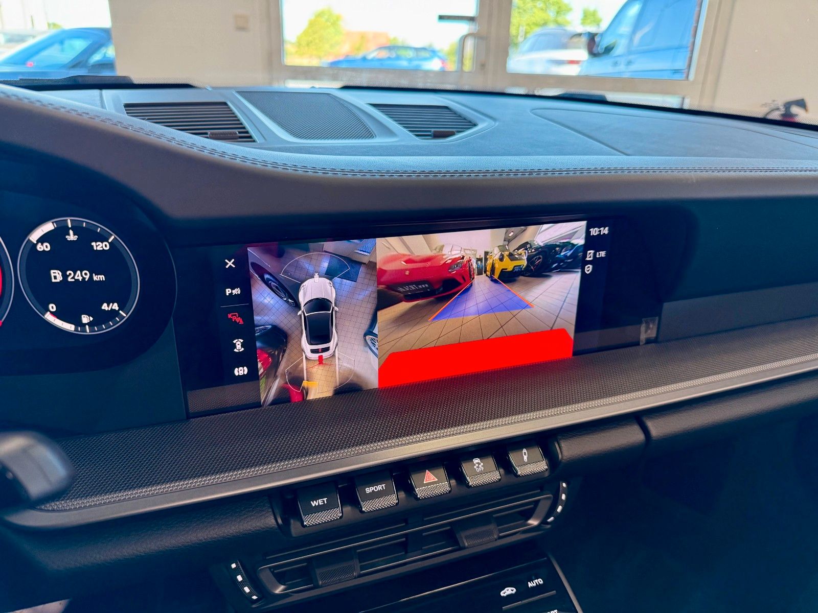 Fahrzeugabbildung Porsche 911 992 Carrera Cabrio Sportabgas/ACC/18-Wege