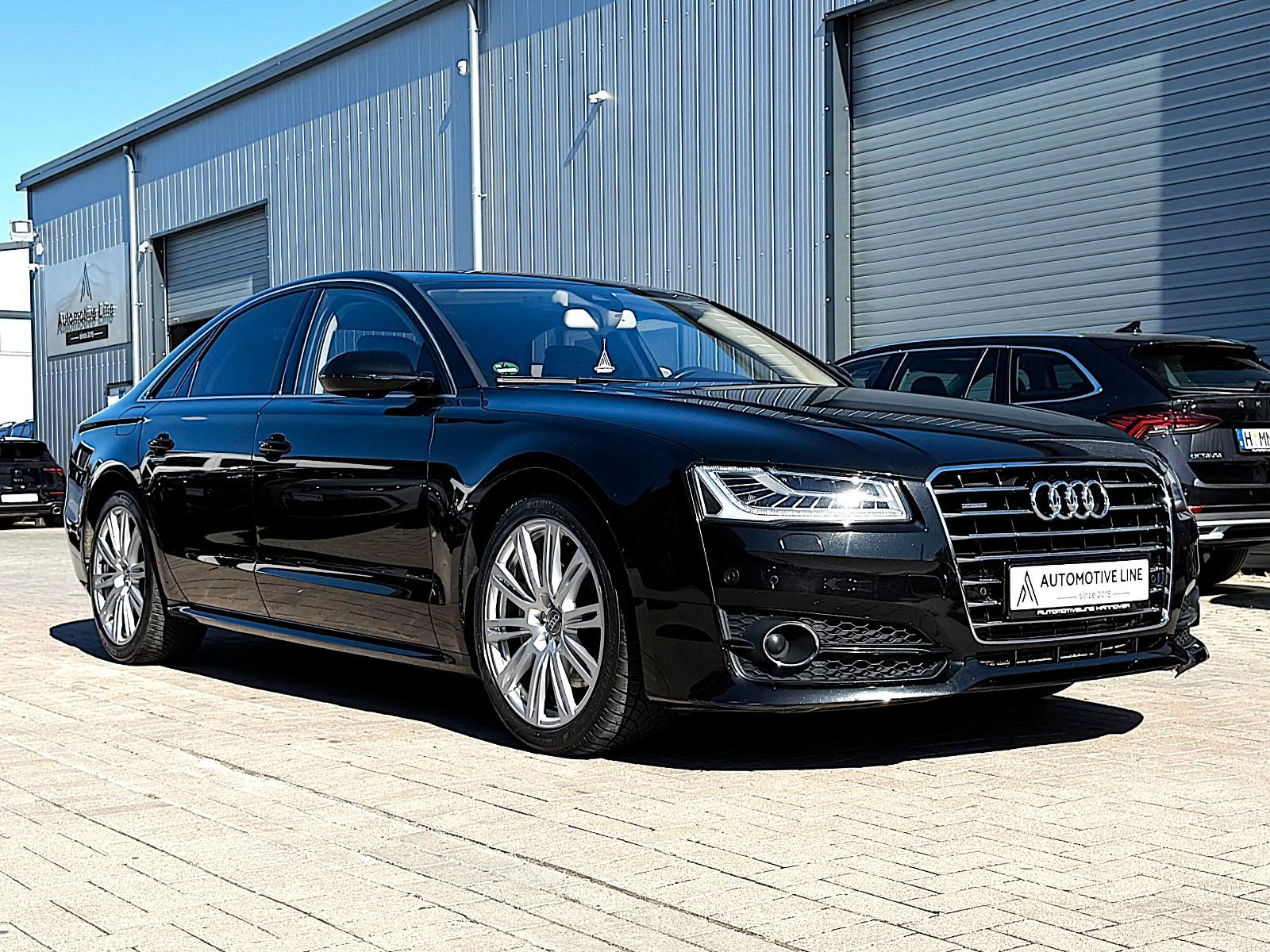 Audi A8 3.0 TDI QUATTRO/SCHIEBEDACH/KAMERA/AHK/MATRIX