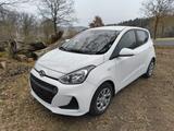 Hyundai  i10 1.2 Trend, 8-fach bereift, AC, SHZ, Tempoma - Hyundai i10 AC
