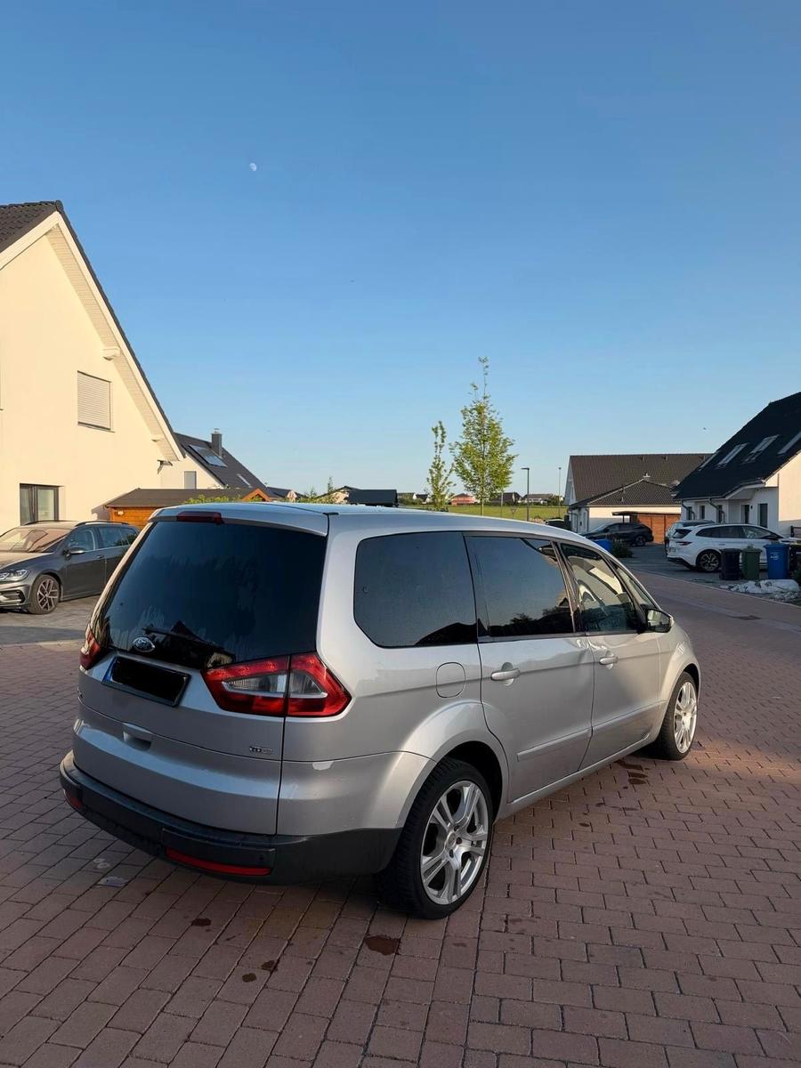 Ford Galaxy 2006 — photo 5
