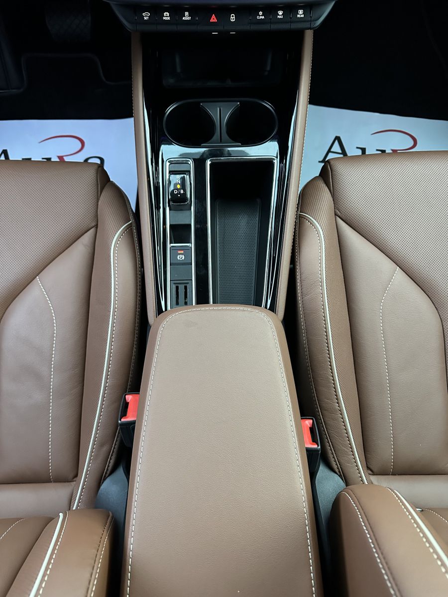 Fahrzeugabbildung SKODA Enyaq  iV 80 Sport Plus NAV+LED+KAM+VC+20ZO+1HD