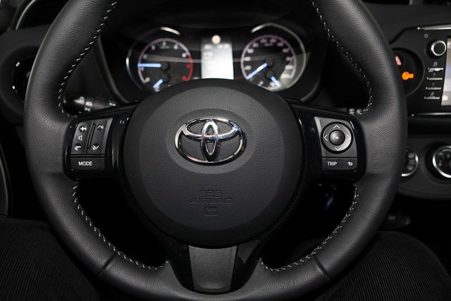 Toyota Yaris 1.5 Team D *ALU*CAM*SHZ*TEL*KLIMA*