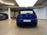 Volkswagen Golf 2.0 TSI DSG 4MOTION R Akrapovič ohne OPF - Volkswagen Golf: Blau, Tsi Motion