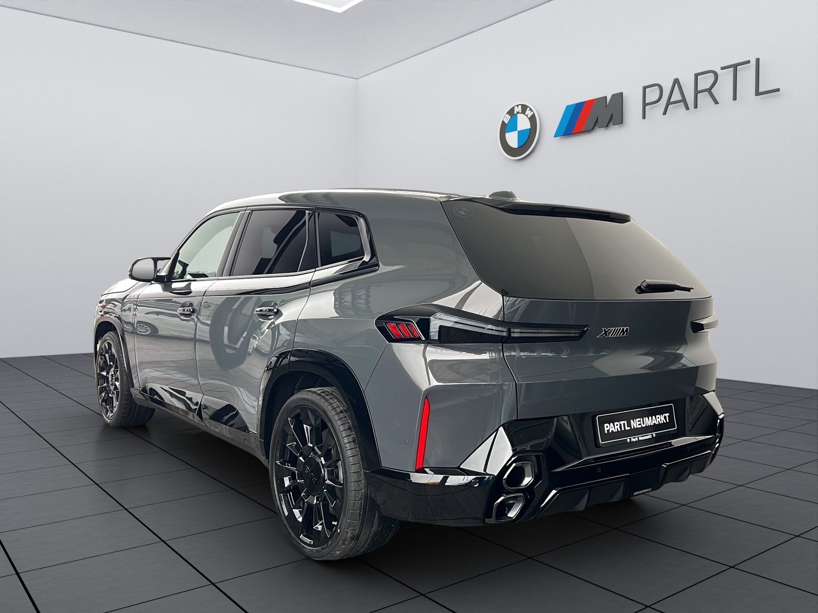BMW XM 50e AUTOBAHNASSIST 360° AHK Massage imagem 3