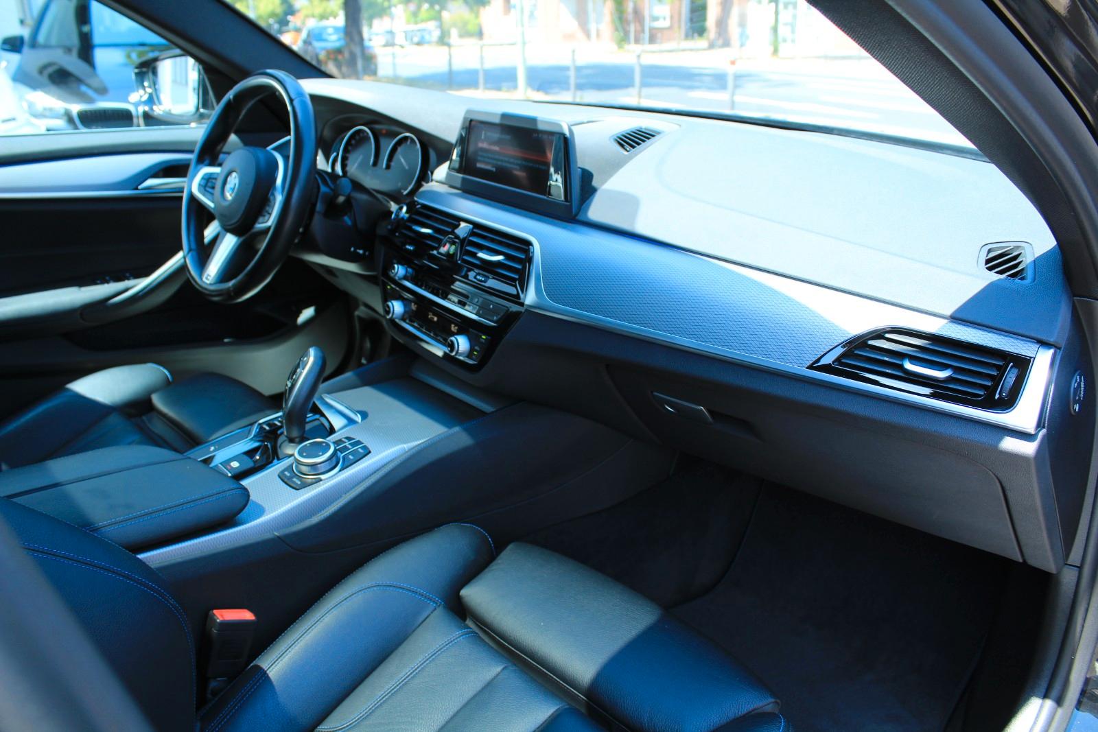 BMW 520d M SPORTPAKET+SCHIEBEDACH+LED