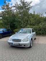 Mercedes-Benz Mercedes Benz C-Klasse 200 Kompressor W203 - Mercedes-Benz E 200 aus 2001