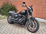 Harley-Davidson Low Rider S 117 Schwarz Metallic + Jekill & Hyde - Angebote