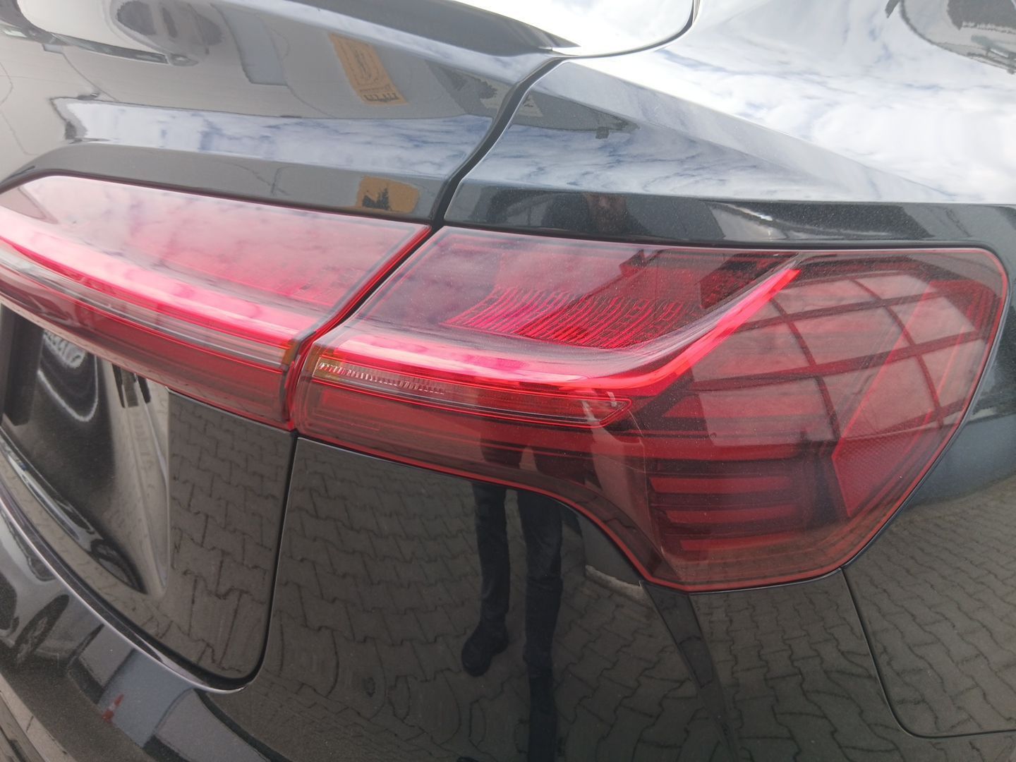 Audi Q8 e-tron - Bild 9