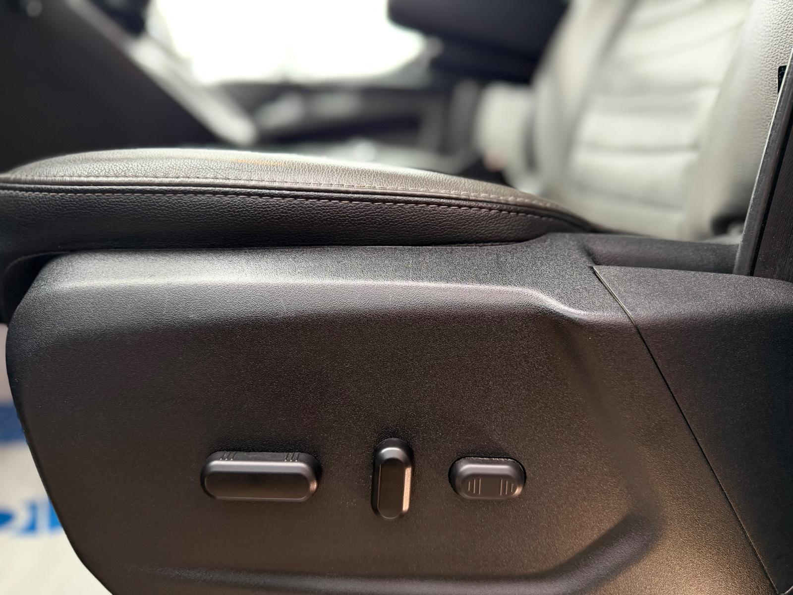 Ford Tourneo Custom L2/Leder/ACC/CAM/LED/AHK/Navi/8Si