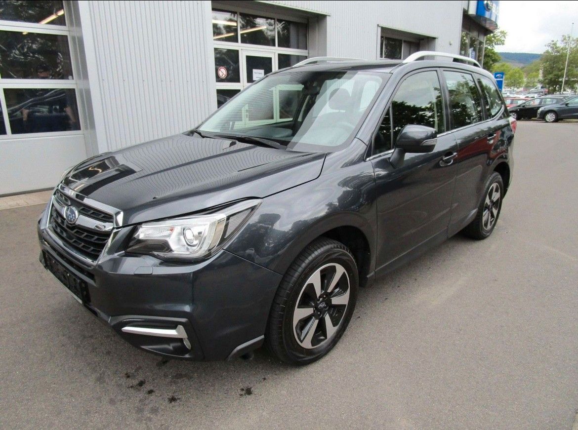 SUBARU Forester