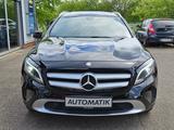 Mercedes-Benz GLA 200 CDI Automatik Panoramaglasdach Navi AHK - Mercedes GLA-Klasse mit Schiebedach